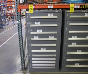 STANLEY VIDMAR HEAVY DUTY 11-DRAWER PARTS CABINET W/ CONTENTS (W-50) LOADING & HANDLING FEE $25-